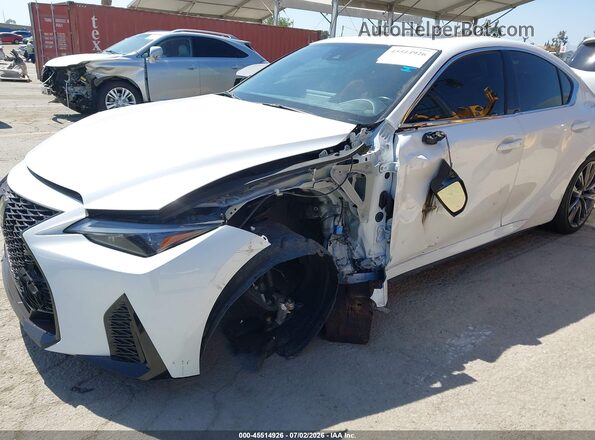 JTHGZ1B28P5063271 2023 LEXUS IS 350 White Вид спереду