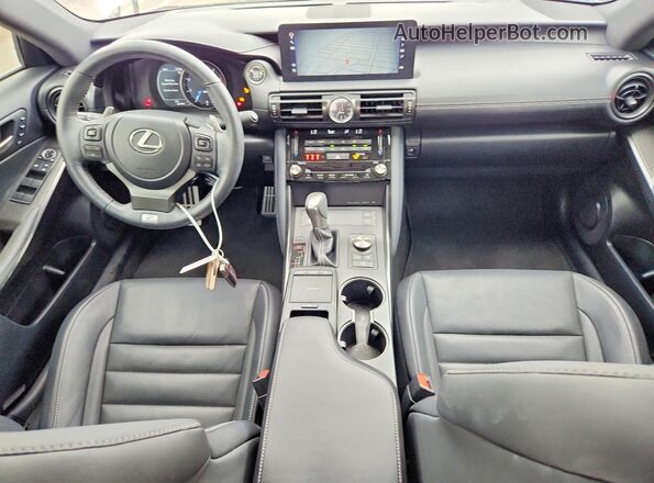 JTHGZ1B29P5065837 2023 LEXUS IS White Widok deski rozdzielczej