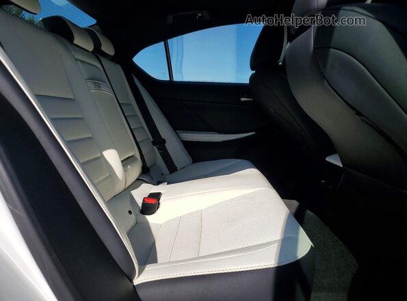 JTHGZ1E22R5033925 2024 LEXUS IS Белый Вид задних сидений