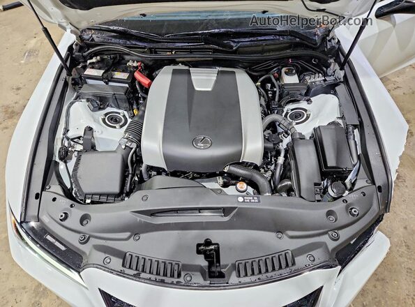JTHGZ1E2XS5043172 2025 LEXUS IS White Widok wnętrza z tyłu