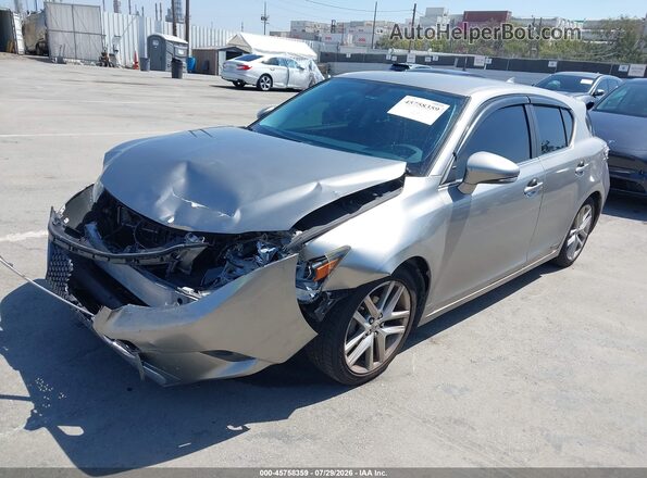 JTHKD5BH1H2290616 2017 LEXUS CT 200H Silver Vista tres cuartos delantera izquierda