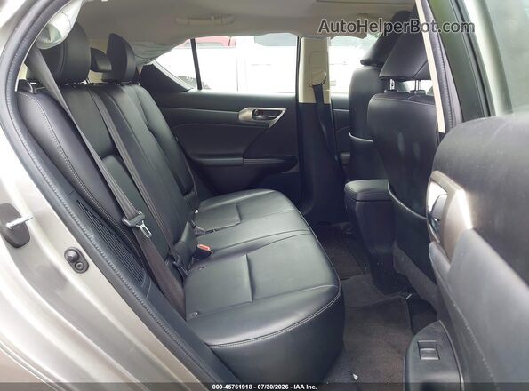 JTHKD5BH2H2289037 2017 LEXUS CT 200H Silver VIN կոդի պիտակի տեսք