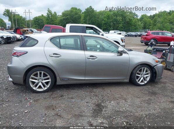 JTHKD5BH2H2289037 2017 LEXUS CT 200H Silver Սալոնի հետևի տեսք