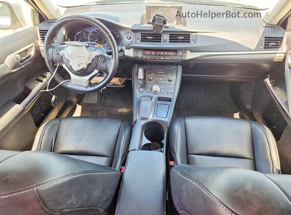 JTHKD5BH3G2255235 2016 LEXUS CT Серебряный Вид панели приборов
