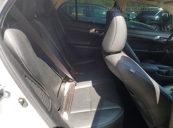 JTHKD5BH7G2264956 2016 LEXUS CT Silver Rear seats view