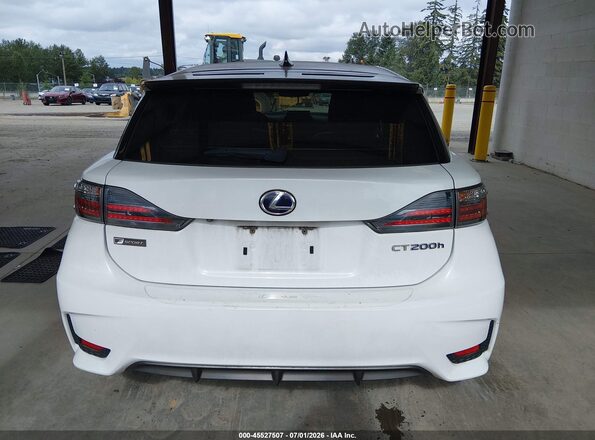 JTHKD5BHXG2251151 2016 LEXUS CT 200H White 
