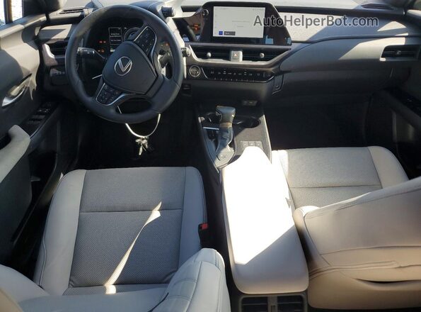 JTHP6JBH0P2154047 2023 LEXUS UX Silver Առջևի վահանակի տեսք