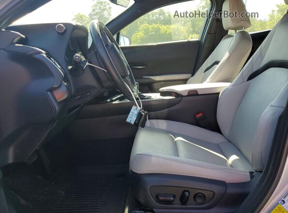JTHP6JBH0P2154047 2023 LEXUS UX Silver Սալոնի դիմացի տեսք