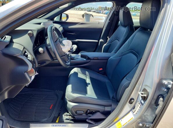 JTHP6JBHXP2152371 2023 LEXUS UX Silver Front interior view