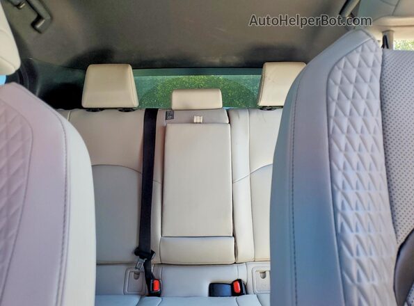 JTHP9JBH4L2022331 2020 LEXUS UX Orange Widok tylnych siedzeń