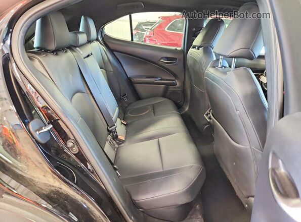 JTHP9JBH4M2041981 2021 LEXUS UX Black უკანა სალონის ხედი