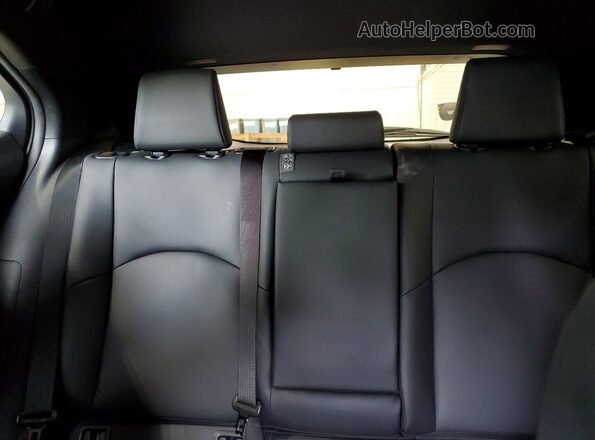 JTHP9JBH4N2062444 2022 LEXUS UX White Vista de los asientos traseros