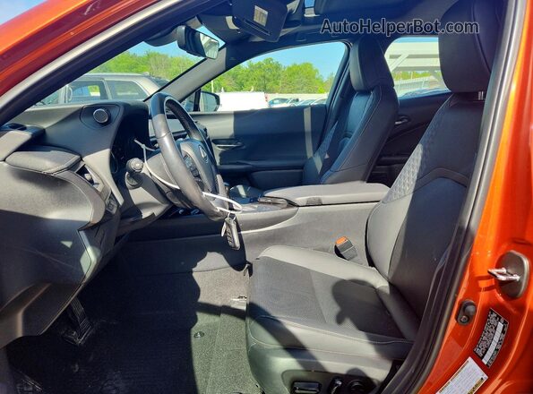 JTHP9JBH7M2051369 2021 LEXUS UX Orange Вид салону спереду
