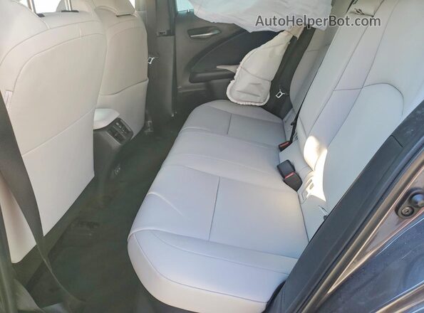 JTHP9JBH7R2073640 2024 LEXUS UX Серый Вид задних сидений
