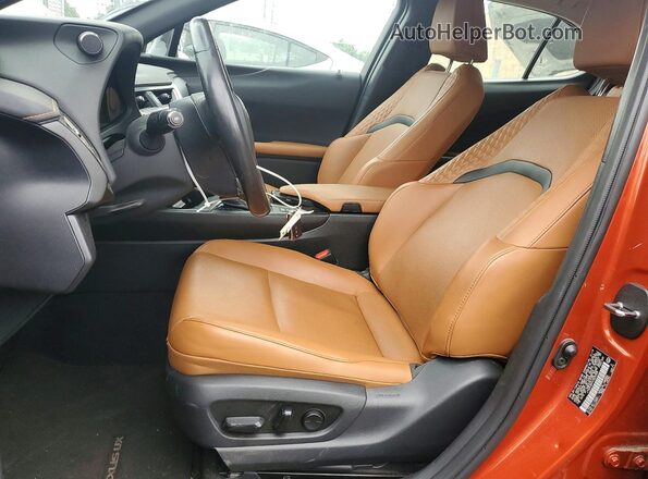 JTHU9JBH1K2005388 2019 LEXUS UX Orange Widok wnętrza z przodu