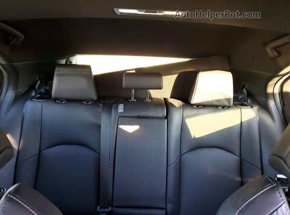 JTHU9JBH5K2016135 2019 LEXUS UX White Vista de los asientos traseros