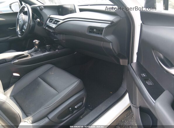 JTHU9JBH6K2016127 2019 LEXUS UX 250H Белый Вид салона спереди