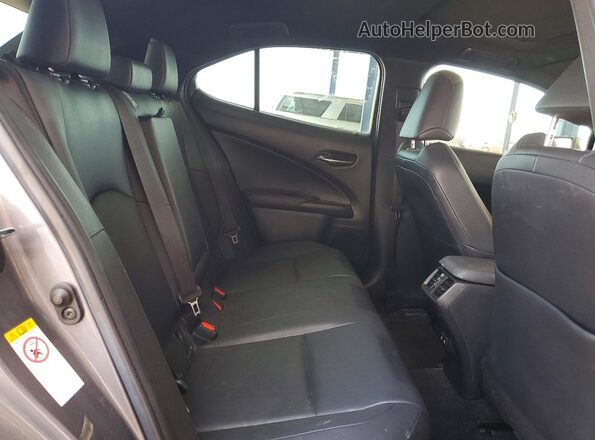 JTHU9JBH8K2000303 2019 LEXUS UX Gray Widok tylnych siedzeń