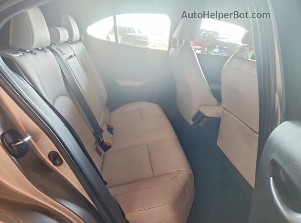 JTHX3JBH5M2042705 2021 LEXUS UX Gray Widok wnętrza z tyłu