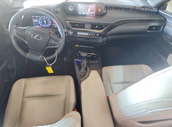 JTHX3JBH5M2042705 2021 LEXUS UX Gray Widok deski rozdzielczej