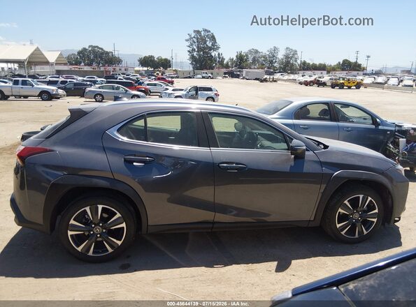 JTHX3JBH5N2045945 2022 LEXUS UX 200 Gray Вид задньої частини салону