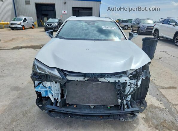 JTHX6JBH1R2189389 2024 LEXUS UX Белый Вид спереди
