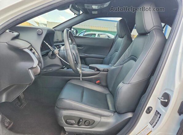 JTHX6JBH9P2152197 2023 LEXUS UX White Widok wnętrza z przodu