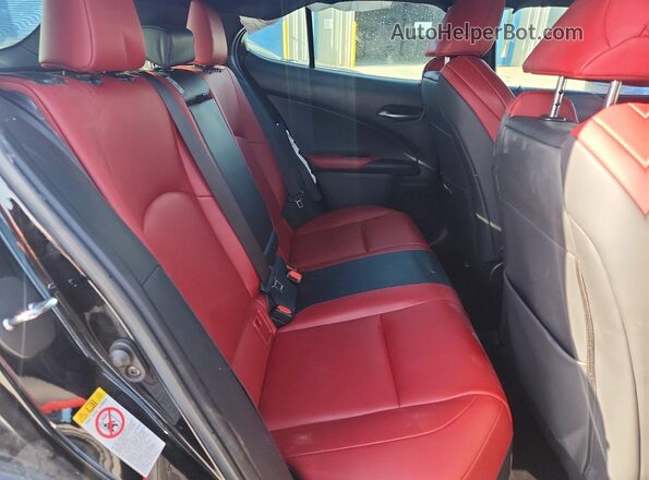 JTHY3JBH0K2002355 2019 LEXUS UX Black Rear seats view