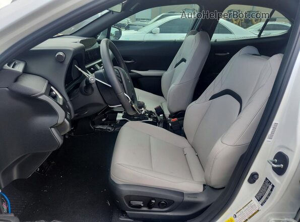 JTHYBJAH2S2026712 2025 LEXUS UX White Front interior view