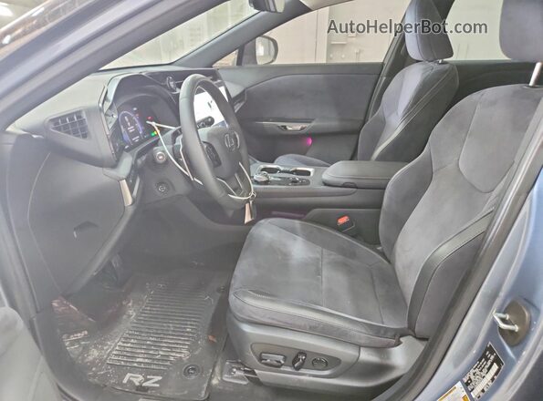 JTJAAAAB2PA001482 2023 LEXUS RZ Blue Vista interior delantera