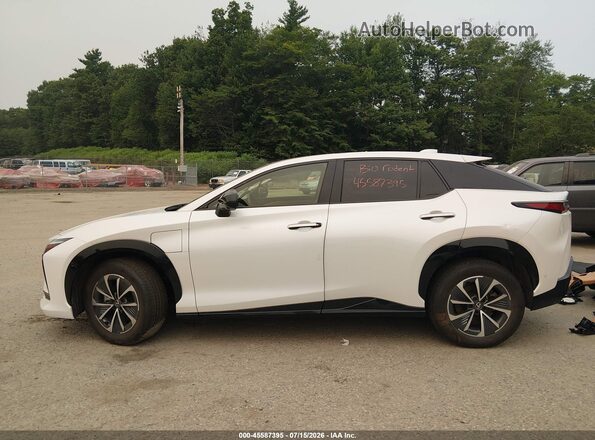 JTJAAAAB2PA018850 2023 LEXUS RZ 450E White უკანა სალონის ხედი