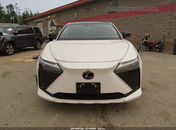 JTJAAAAB2PA018850 2023 LEXUS RZ 450E White სალონის 360-გრადუსიანი ხედი