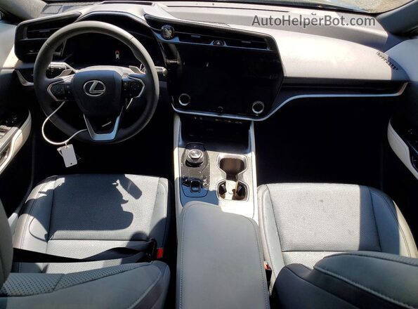 JTJAAAAB7SA031022 2025 LEXUS RZ Black Vista del salpicadero