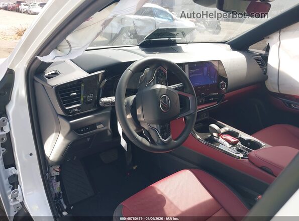 JTJADCAZ4R2011735 2024 LEXUS NX 250 White 