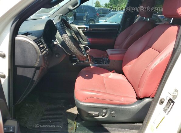 JTJAM7BX4P5377615 2023 LEXUS GX Белый Вид салона спереди
