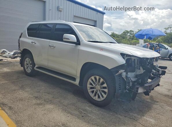 JTJAM7BX6P5373467 2023 LEXUS GX Белый Передняя правая четверть