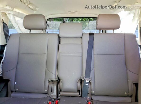 JTJAM7BX9M5288974 2021 LEXUS GX White Вид задніх сидінь