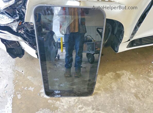 JTJAM7BX9N5320467 2022 LEXUS GX White Widok naklejki z numerem VIN