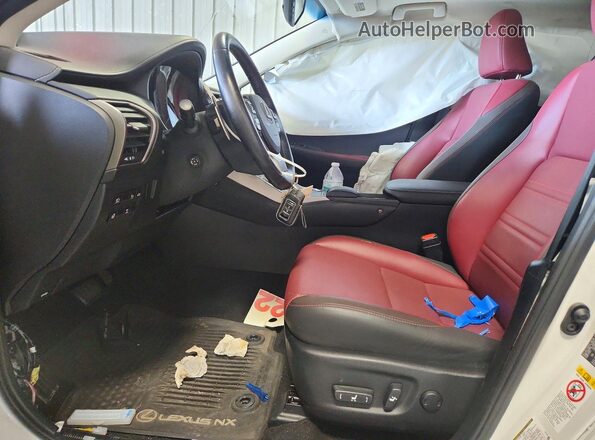 JTJBARBZ3J2166246 2018 LEXUS NX Белый Вид салона спереди