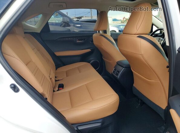 JTJBARBZ4H2125814 2017 LEXUS NX White Widok wnętrza z tyłu