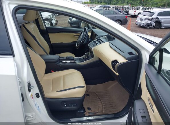 JTJBARBZ7H2132708 2017 LEXUS NX 200T White Вид салону спереду