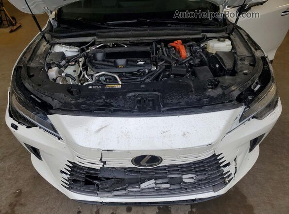 JTJCJMGA8R2012072 2024 LEXUS RX White Widok wnętrza z tyłu