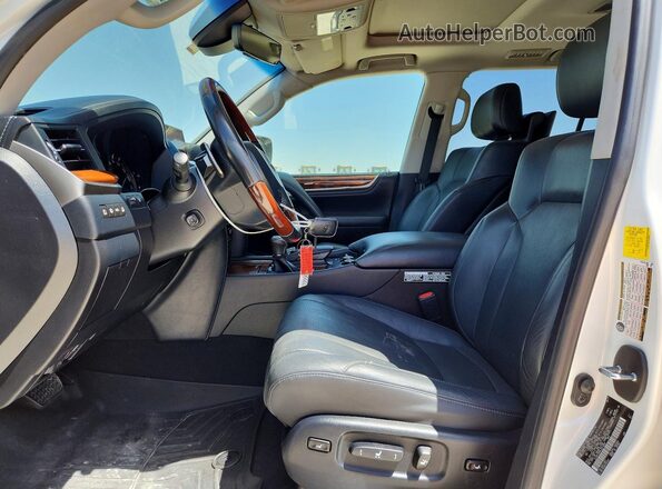 JTJDY7AX4L4314484 2020 LEXUS LX White Vista del salpicadero