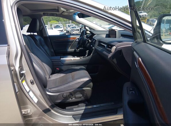 JTJDZKCA2J2000320 2018 LEXUS RX 350L Silver Вид салону спереду