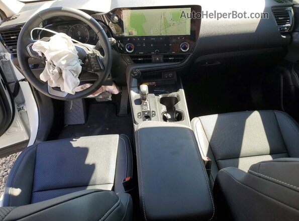 JTJGGCEZXS2024765 2025 LEXUS NX White Widok deski rozdzielczej