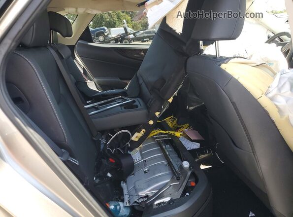 JTJGKCEZ7R5022155 2024 LEXUS NX Silver Սալոնի հետևի տեսք