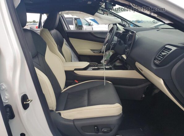 JTJHKCEZ0R2031334 2024 LEXUS NX White Вид салону спереду