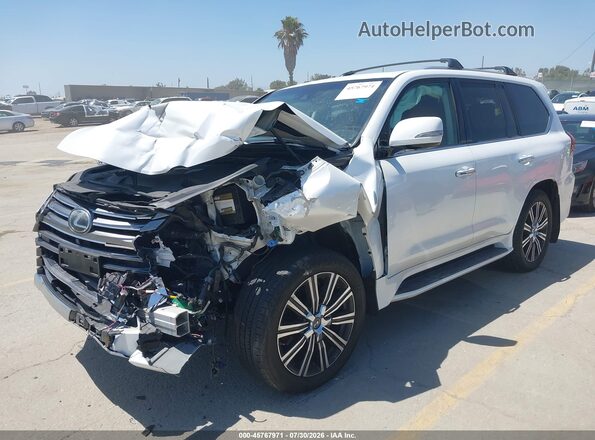 JTJHY7AX1J4254730 2018 LEXUS LX 570 White წინა მარცხენა ხედი სამი მეოთხედიდან