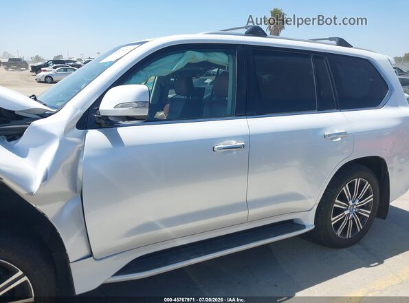 JTJHY7AX1J4254730 2018 LEXUS LX 570 White სალონის 360-გრადუსიანი ხედი