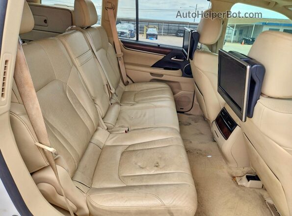 JTJHY7AX4H4231730 2017 LEXUS LX Белый Вид задних сидений